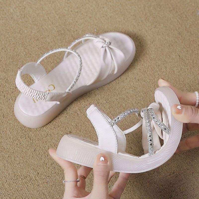 2025 Women's Versatile Korean-Style Rhinestone Flat Sandals with Soft, Non-Slip Sole.
