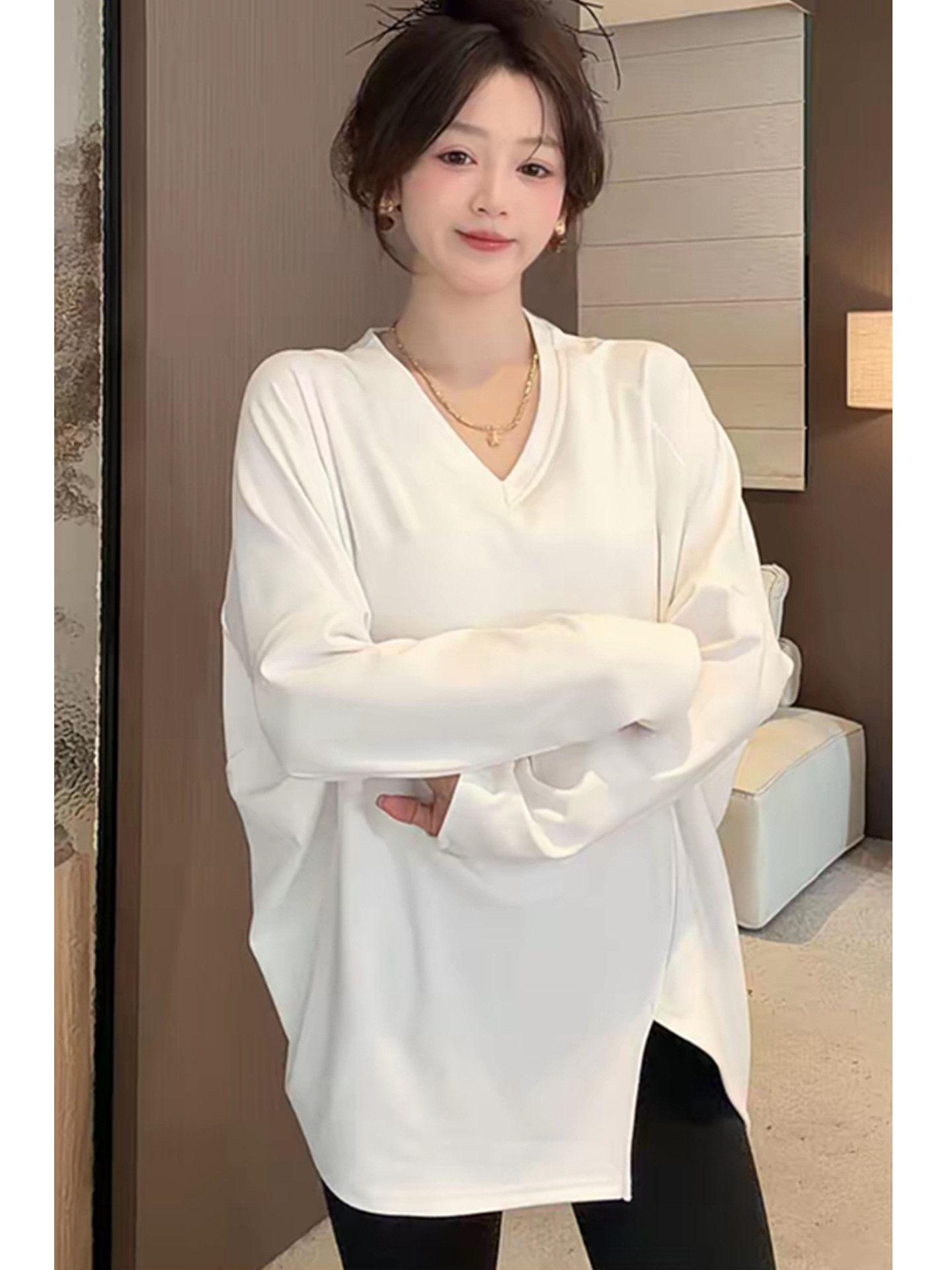 Women s Korean Style Irregular V-Neck Bat Sleeve Brushed T-Shirt, Loose & Slimming, Autumn/Winter. XL