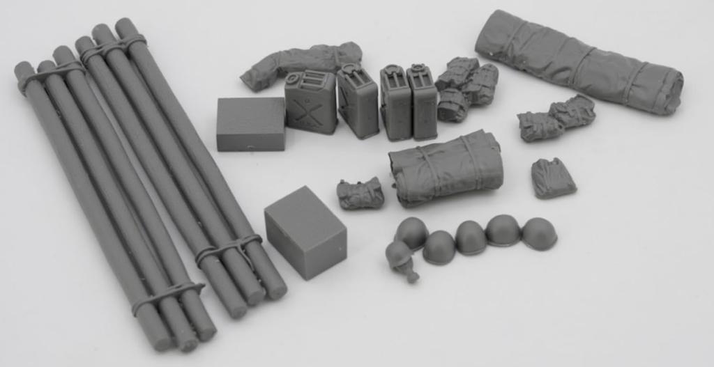 Border Model M4A1 Sherman 76mm Gun Mounted Plastic Model BT046 1/35 (tank)
