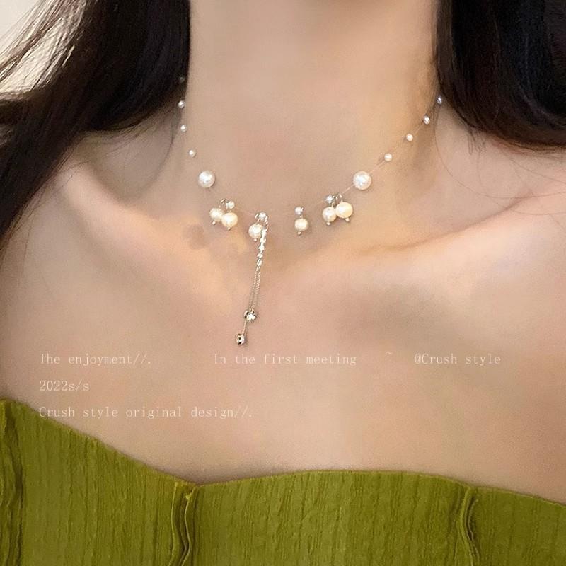 Gentle Temperament Versatile Pearl Fringed Necklace Women'S Retro French High-End Design Sense Collarbone Chain