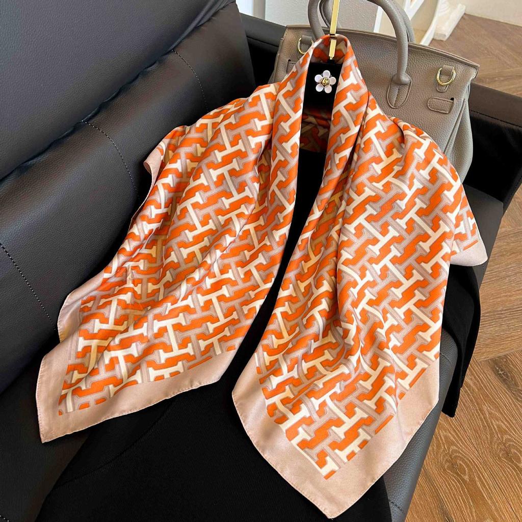 91Cm square scarf silk scarf women's new literary and fashion scarf accessories autumn and winter retro versatile shawl