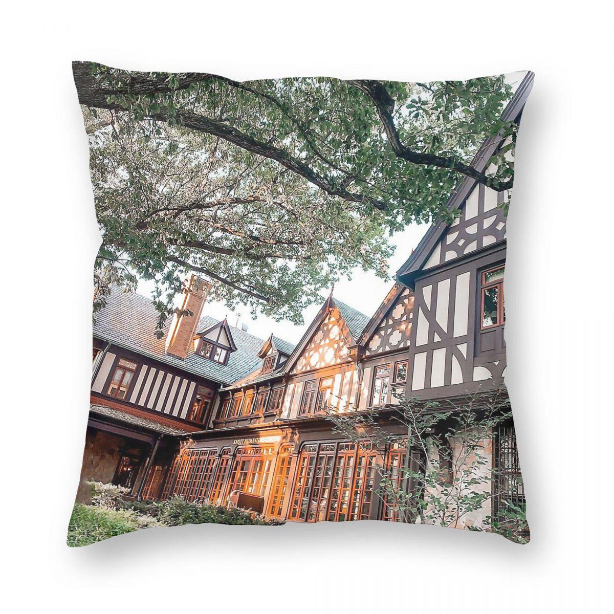 Loyola University Maryland Square Pillowcase Polyester Linen Velvet Creative Zip Decor Throw Pillow Case Sofa Cushion Cover 30x30cm