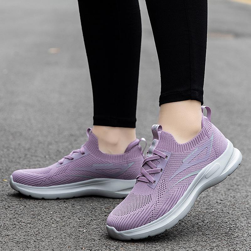 Fashion Autumn New Knitted Shoes Mom Shoes Connected Mail Order Sports Casual Shoes Ladies Casual Comfortable Single Shoes Men