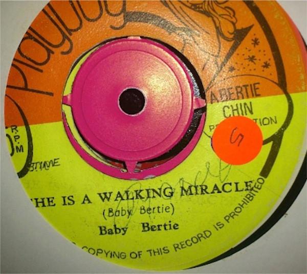 

7inch Record BABY BERTIE She Is A Walking Miracle NONE Playboy Jamaica Reggae Ska Dub Used