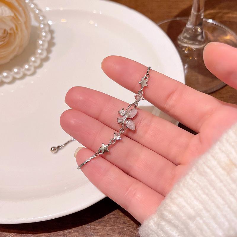 Korean Exquisite Zircon Butterfly Bracelet – High-End Design for Women