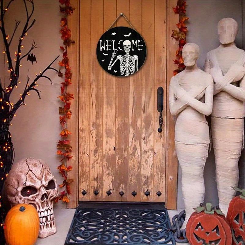 Wooden Skull Welcome Door Sign Front Door Hanger Decor Rustic Hanging Wreath Wall Sign Home Outdoor Wall Decor for Church Front Door Wall