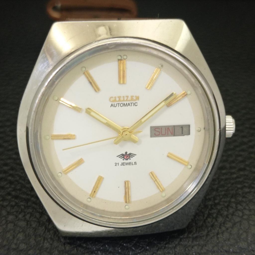 AUTOMATIC VINTAGE CITIZEN 8200 JAPAN MENS WHITE COLOR DIAL WATCH A702752-1 R210-a702752