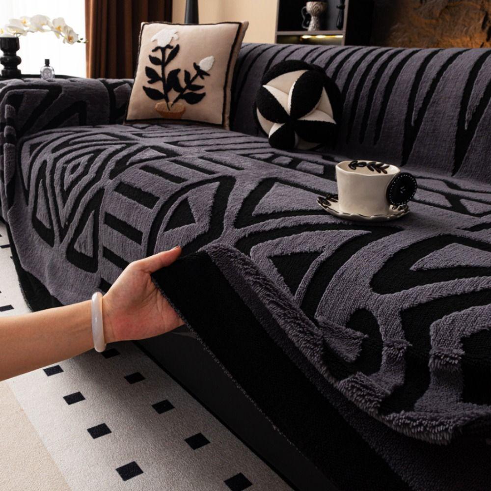 Fashion Vintage Interlocking Sofa Protector Comfort Warm Sofa Cover Non-Slip Sofa Towel