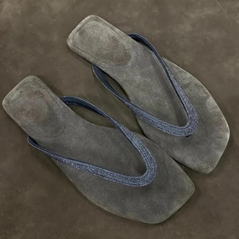 

Fashion Fashion Square Toe Crystal Narrow Band Flat Slippers High Quality Faux Suede Clip Toe Flip Flops Women Comfort Casual Beach Shoe 40 серый