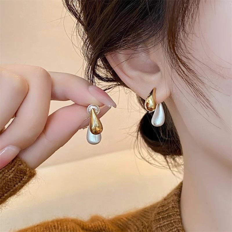 Elegantné magnetické diamantové spony do uší, ideálne pre neprepichnuté uši. Japonsko-kórejský módny doplnok pre špičkový vzhľad celebrít.