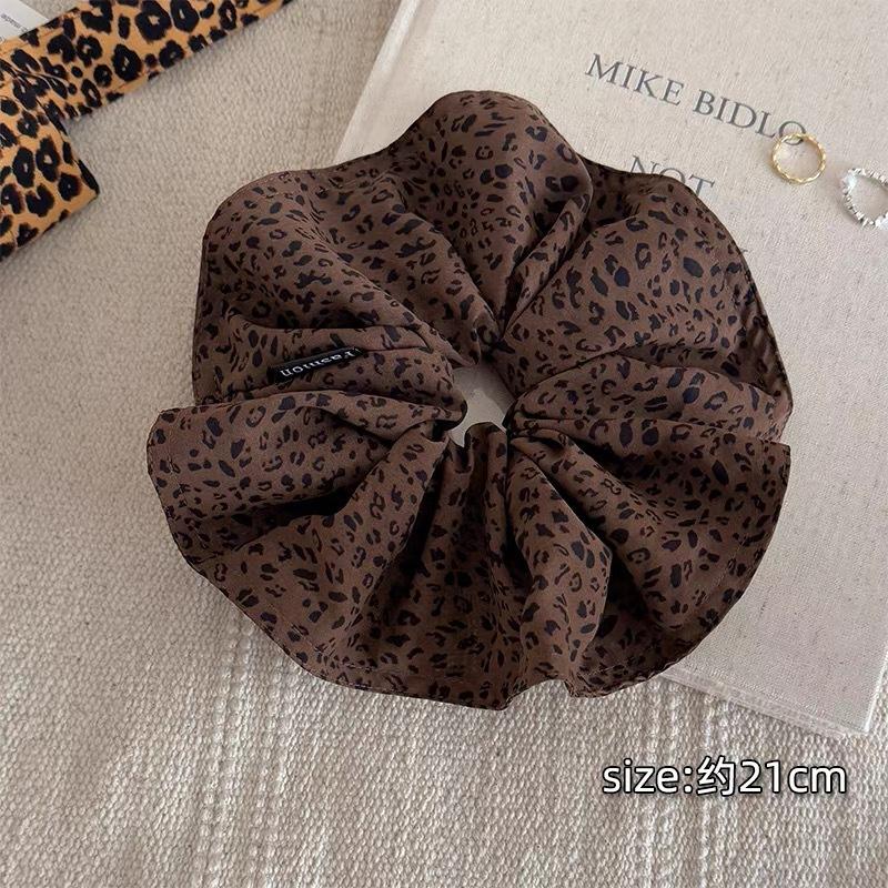 Autumn and winter, lazy and casual temperament, oversized leopard print large intestine hair tie, high-end low-ball hair tie for women