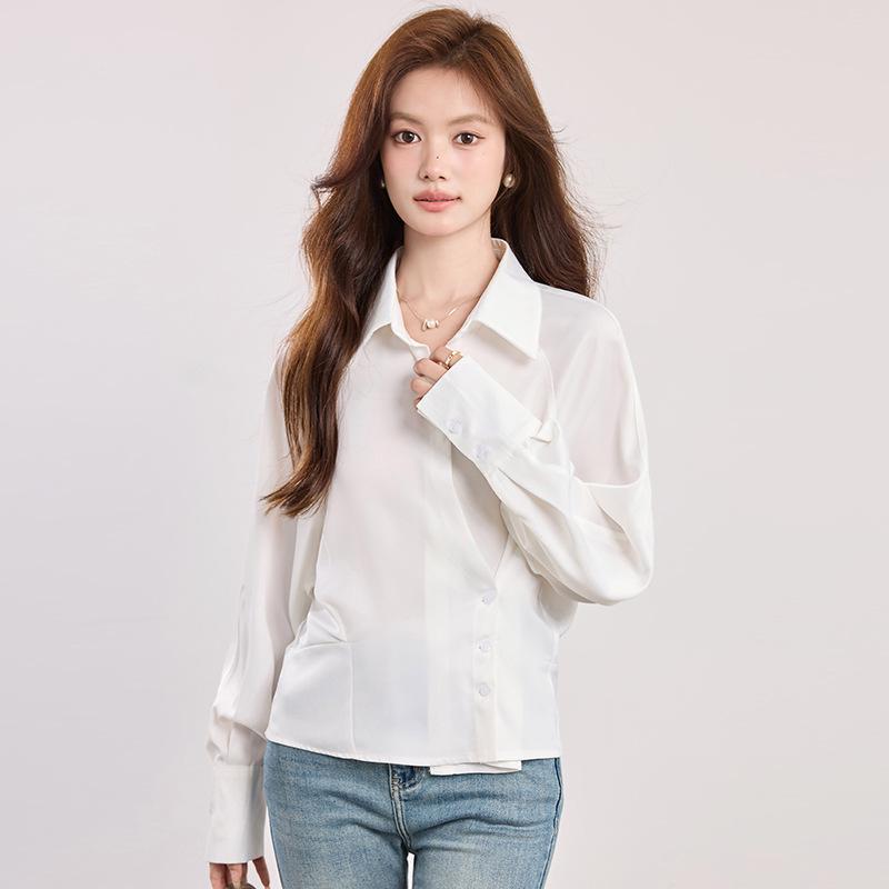 Women's Chic French White Long-Sleeve Shirt, Irregular Waist-Cinching Design, Stylish, Petite Fit, Perfect for Spring/Autumn
