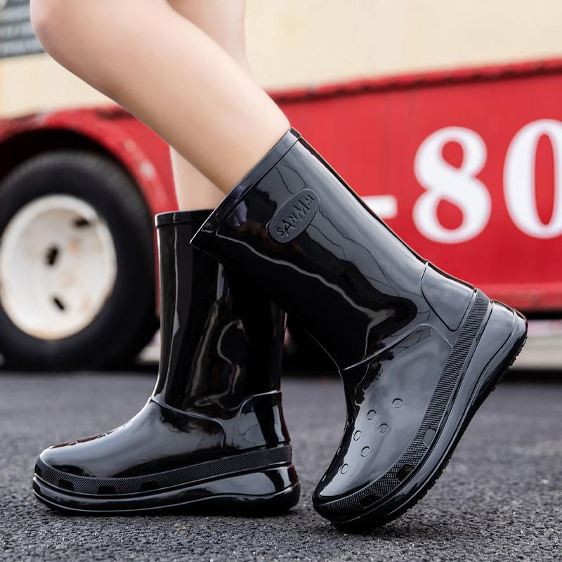Rain Boots Simple Medium Tube Rain Shoes Women's Thickened Bottom Non-slip Water Shoes High Tube Water Boots Fashion Rubber Shoes Women