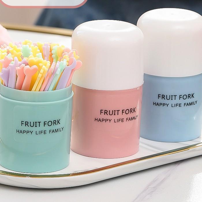 

2-Pack Newcomer Exclusive: 100 Disposable Two-Pronged Colored Fruit Fork Sets