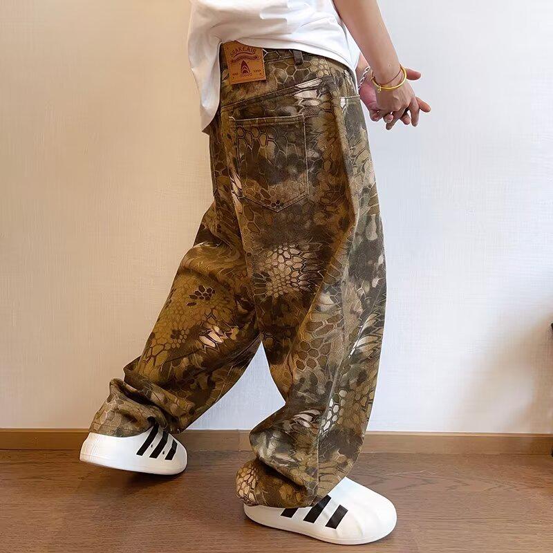 Men's Retro Snake Pattern Camo Wide-Leg Jeans - Versatile, Handsome, and Casual