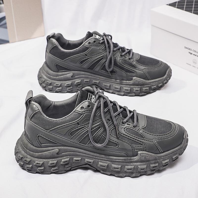 Spring Men's Casual Sports Shoes Breathable Mesh Lightweight Sneakers Outdoor Black Running Shoes Thick Sole Walking Shoes