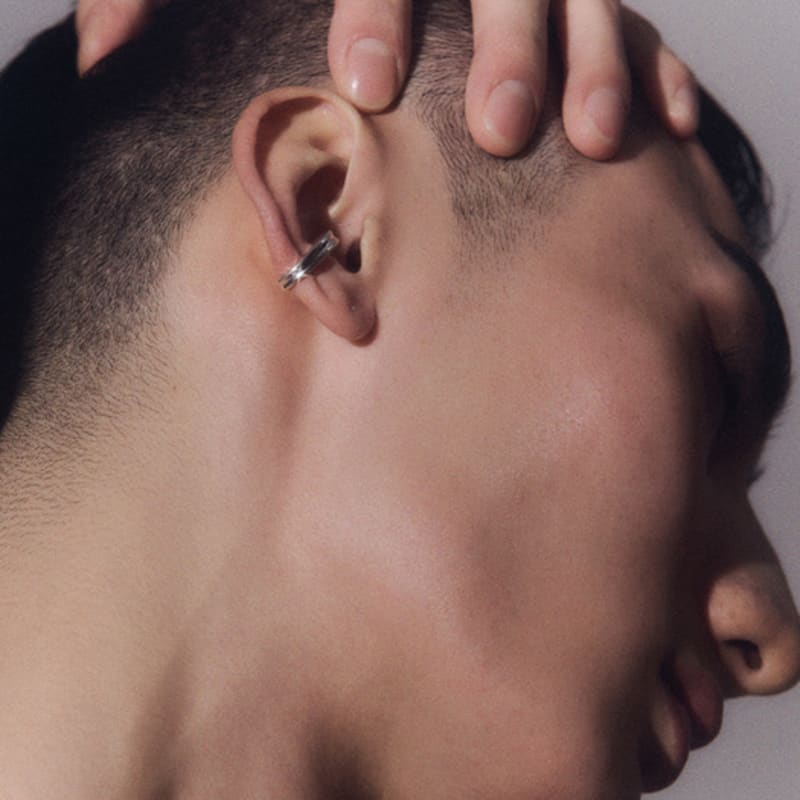 Hustad 231 LEAF SILVER EARCUFF_ 925 Silver Ear Cuff