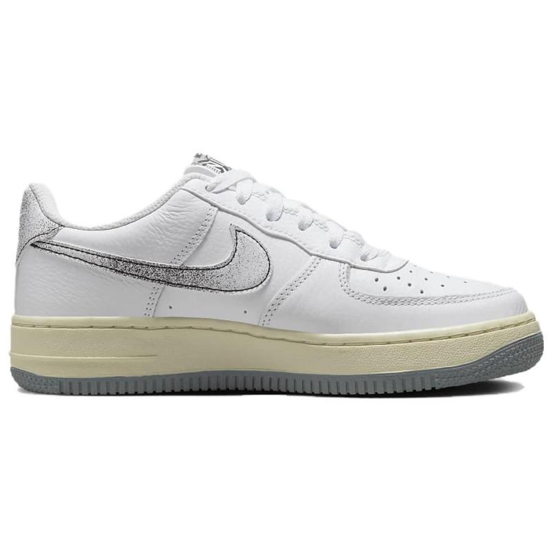 Nike Air Force 1 LV8 3 GS '50 Years Of Hip-Hop' Sneaker DX1657-100