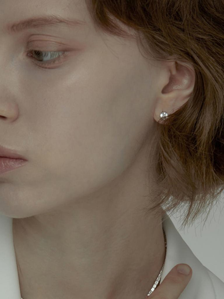 J.Gracelet Shallow Round Js1 Earring
