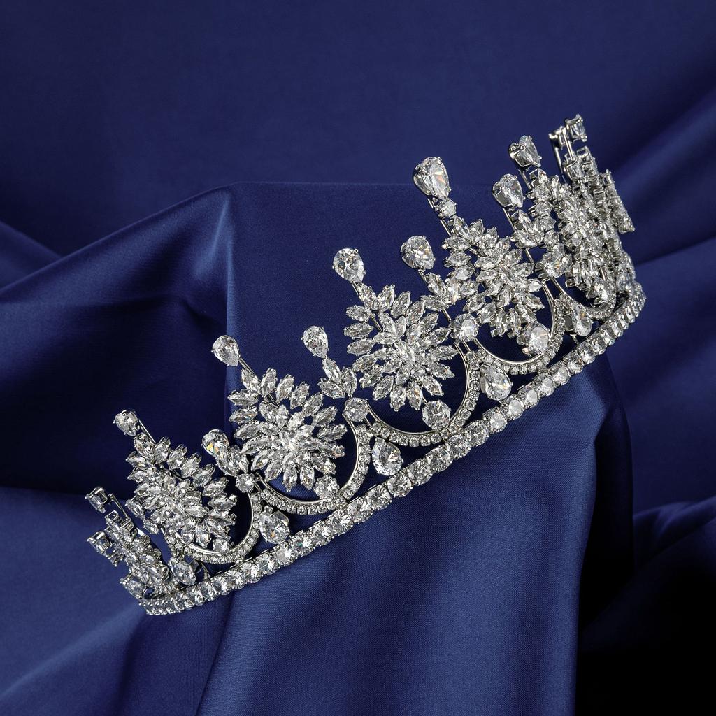 New Elegant Women's Party Accessories, High End and Elegant Bridal Hair Accessories, Princess Crown, Wedding Headwear, Crown