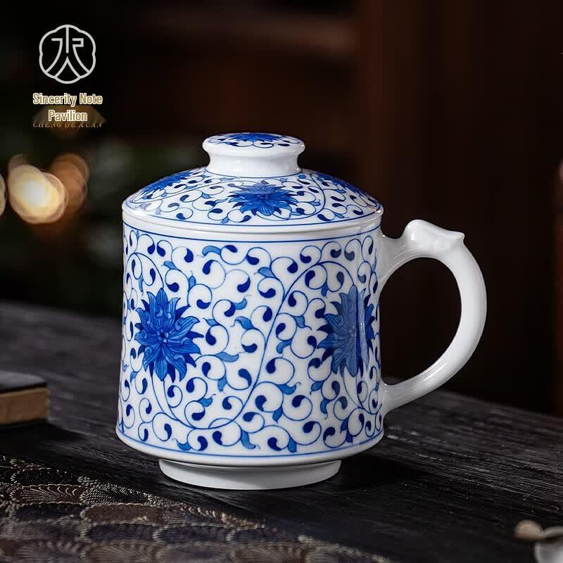 Jingdezhen Ceramic Hand-Painted Lotus Office Tea Cup with Metal Filter