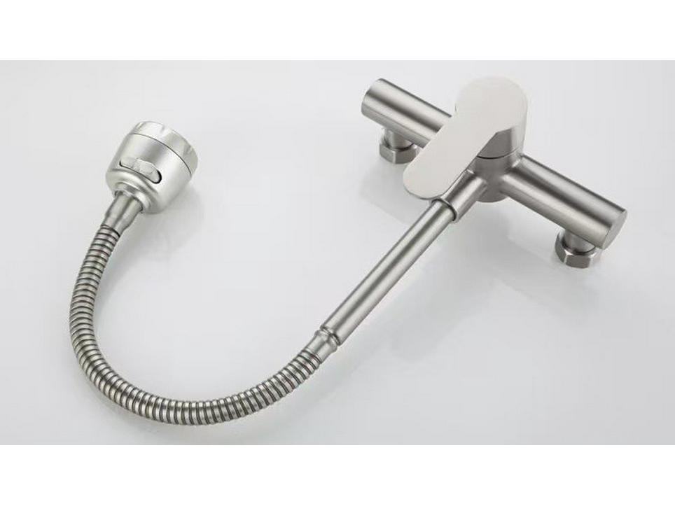 Grifo de Cocina de Acero Inoxidable 304 Montado en Pared de Doble Agujero con Salida Giratoria de Agua Caliente/Fría