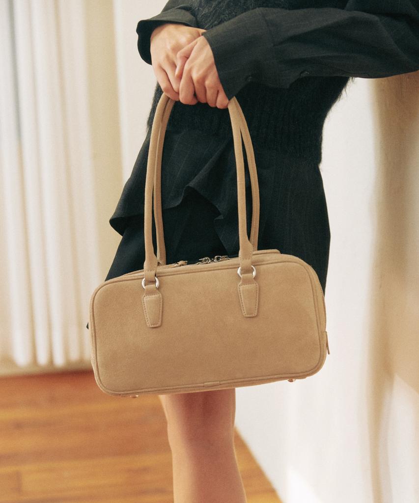 Komorebi Museum B02-6 Cow Leather Baguette Tote Bag_Suede Beige