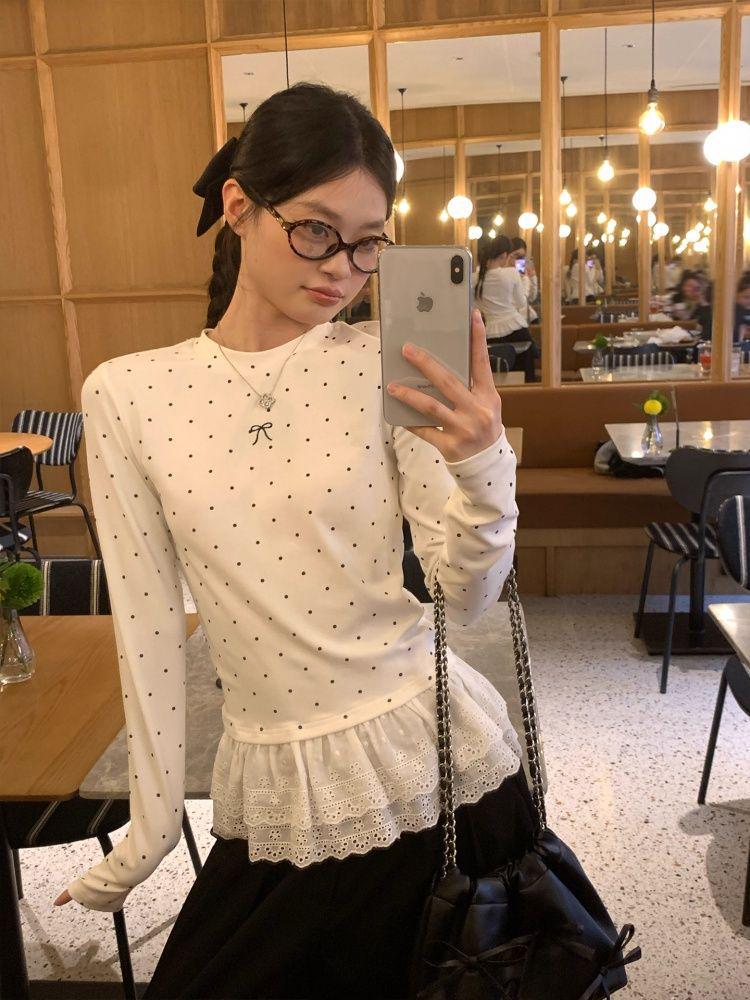 Women's Slim Fit White Polka Dot Lace Thermal Long-Sleeve Top