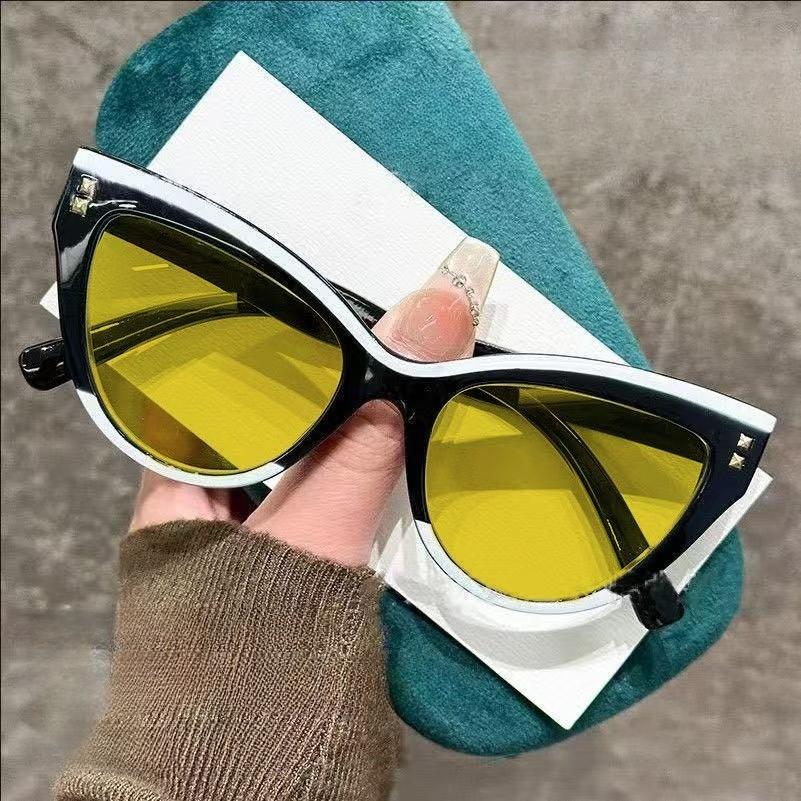 New Fashionable Large-frame Night Vision Myopia Glasses for Women Stylish Cat Eye Anti Blue Light Near Sight Eyeglasses Diopter
