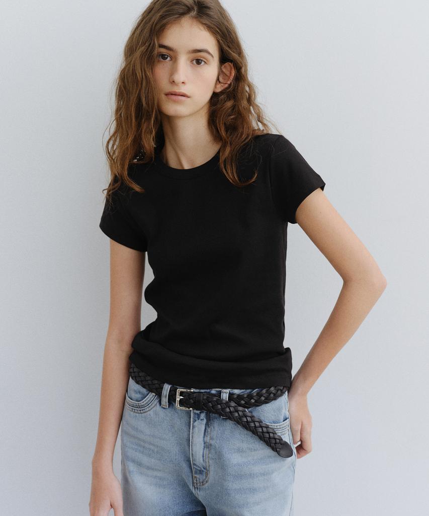 Yulago Essential Half T-Shirt
