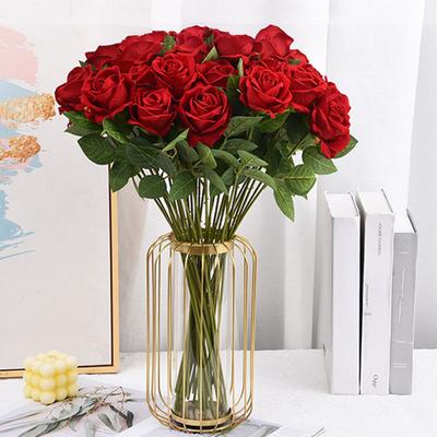 10 Peças Rosa Artificial de Veludo Realista Flor Falsa de Haste Longa com Folhas Verdes Decoração para Casa Escritório Festa de Casamento Flor Falsa Presente de Dia dos Namorados