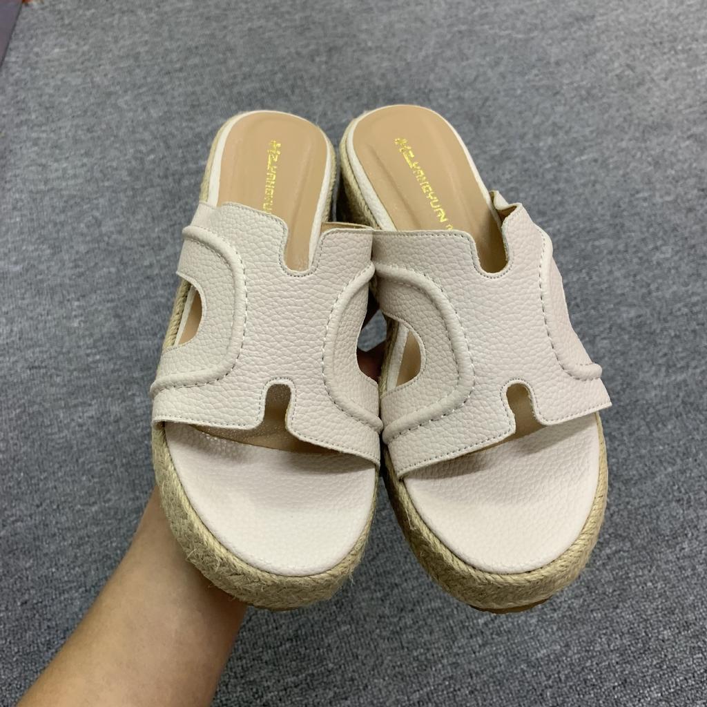 Spot second hair! Fashion versatile new holiday H-shaped hemp rope woven slope heel thick-bottomed beach slippers women's sandals