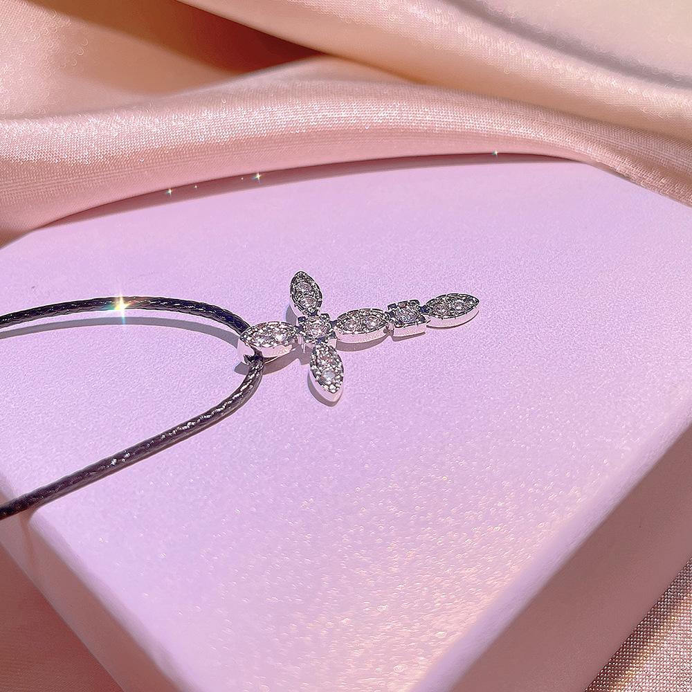 Fashion Full Zircon Cross Cross Pendant Necklace Female Party Birthday Jewelry Gift Christian Cross Zircon Pendant Necklace Fine Women's Jewelry