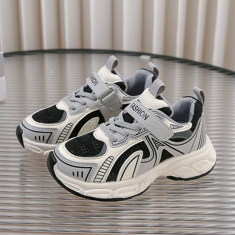 

New children s sneakers mesh girls soft sole running dad shoes for medium and big kids are non-slip 26 yards/16cm темно-серого