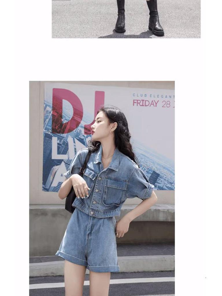 Women's Summer 2026 Age-Defying Denim Two-Piece: Stylish Short Jacket & Shorts Set