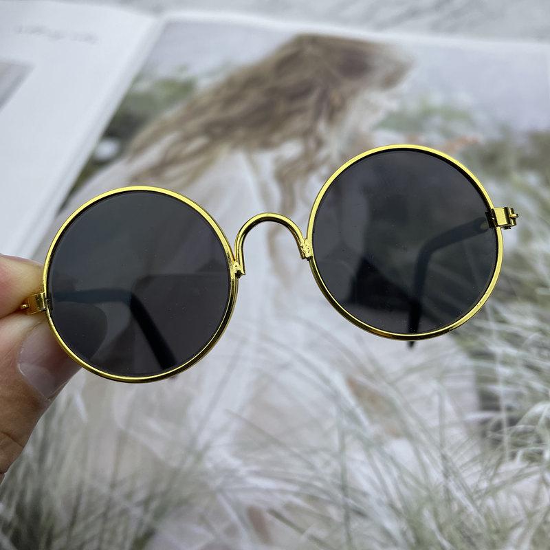 Pet Fashion Round Sunglasses for Cats & Dogs - 9cm Cotton Doll Accessories