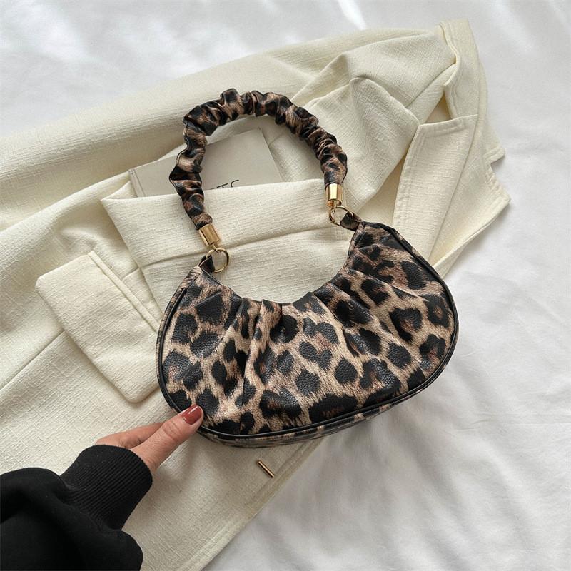 Fashionable Fall Moon Bag For Women Stylish Animal Print Shoulder Handbag