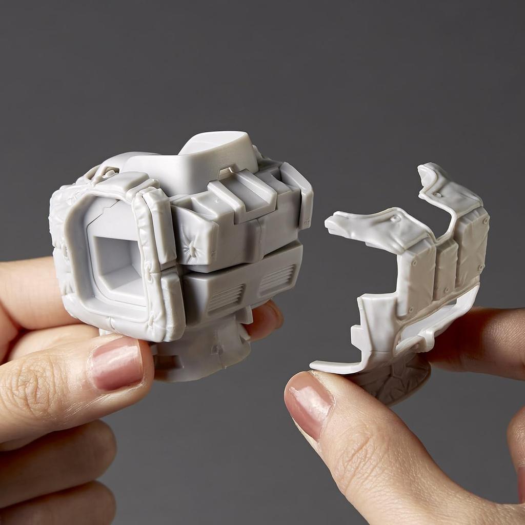 Kaiyodo Artpla ARTPLA SCULPTURE WORKS Ingram Reactive Armor Unit 3 Scale Unpainted Plastic Model Kit AP029 1/35