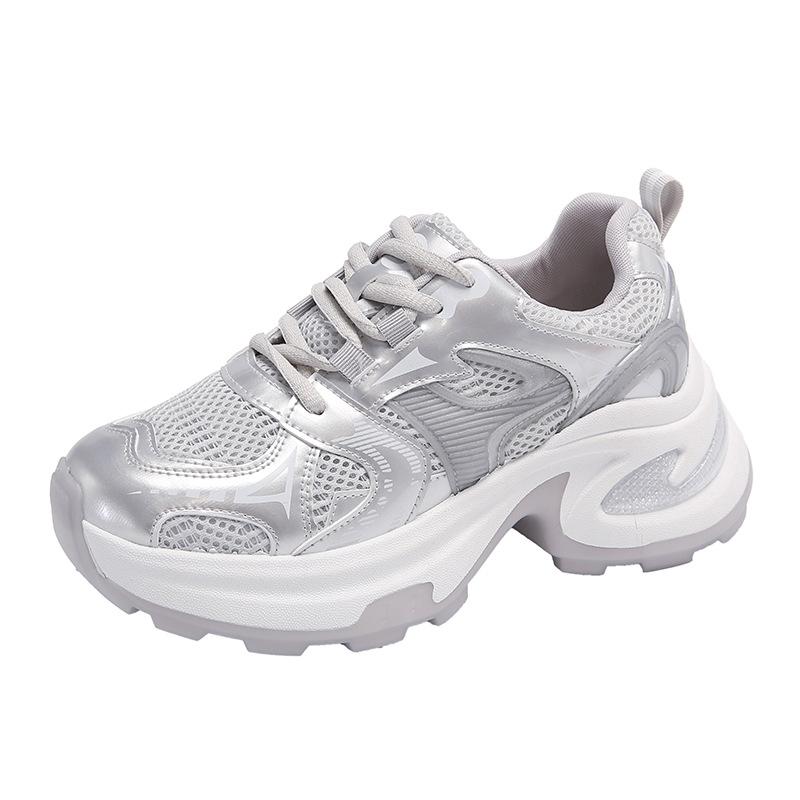 

Four seasons new girls mesh breathable fashion thick sole heightening casual lace-up Internet celebrity dad shoes 40