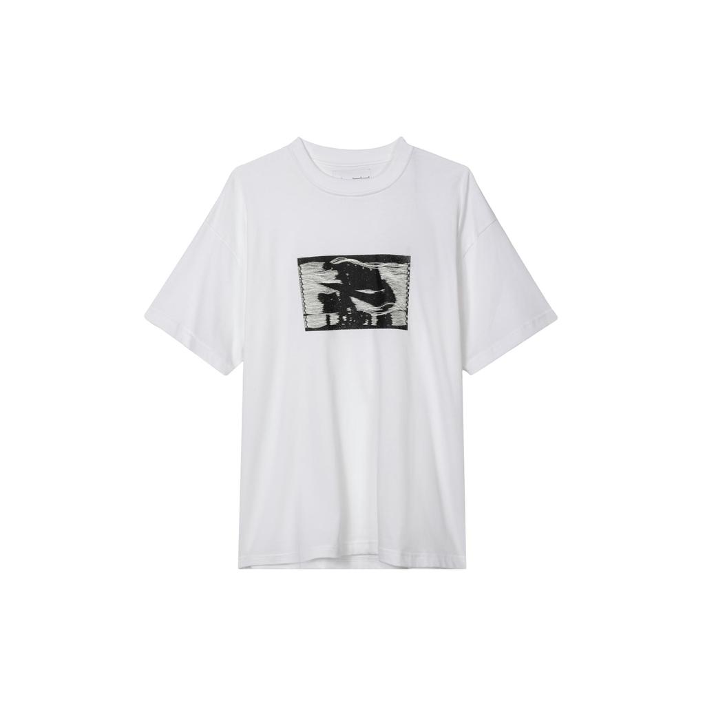Nike T Shirts Men's White Crew Neck Moderate Straight Fit (Unisex) T-Shirts DR5758 100