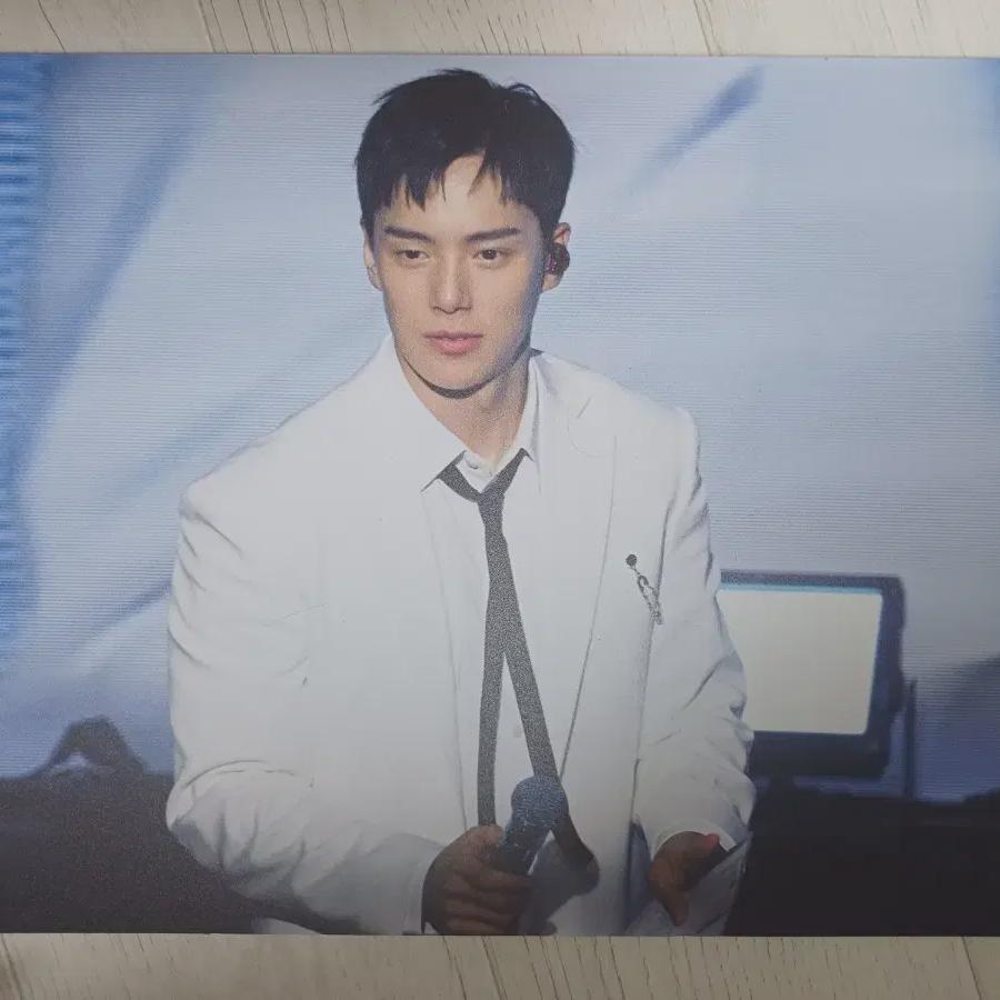 

Monsta X Минхёк Фрейм