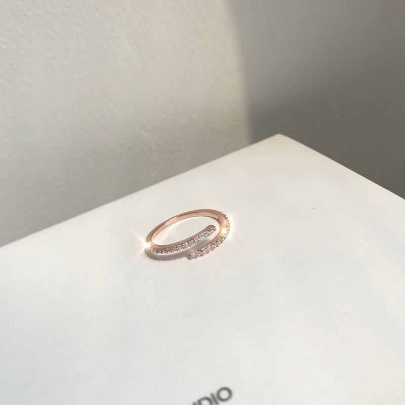 Korean Style Silver Zirconia Cross Adjustable Ring for Women - Retro Fashionable Simple Index Finger Ring