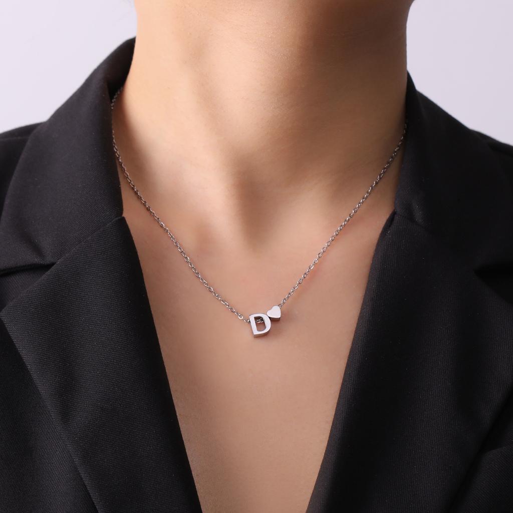 Cazador Mini Heart Initial Letter Pendant Necklaces for Women Stainless Steel A-Z Alphabet Choker Chain Jewelry Valentine Gift