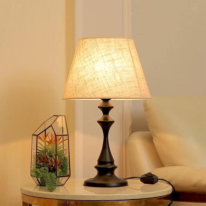 Vintage American LED Table Lamp – Retro Bedside, Office, Hotel Project, or Bedroom Use – Eye Protection & Dimmable Night Light.