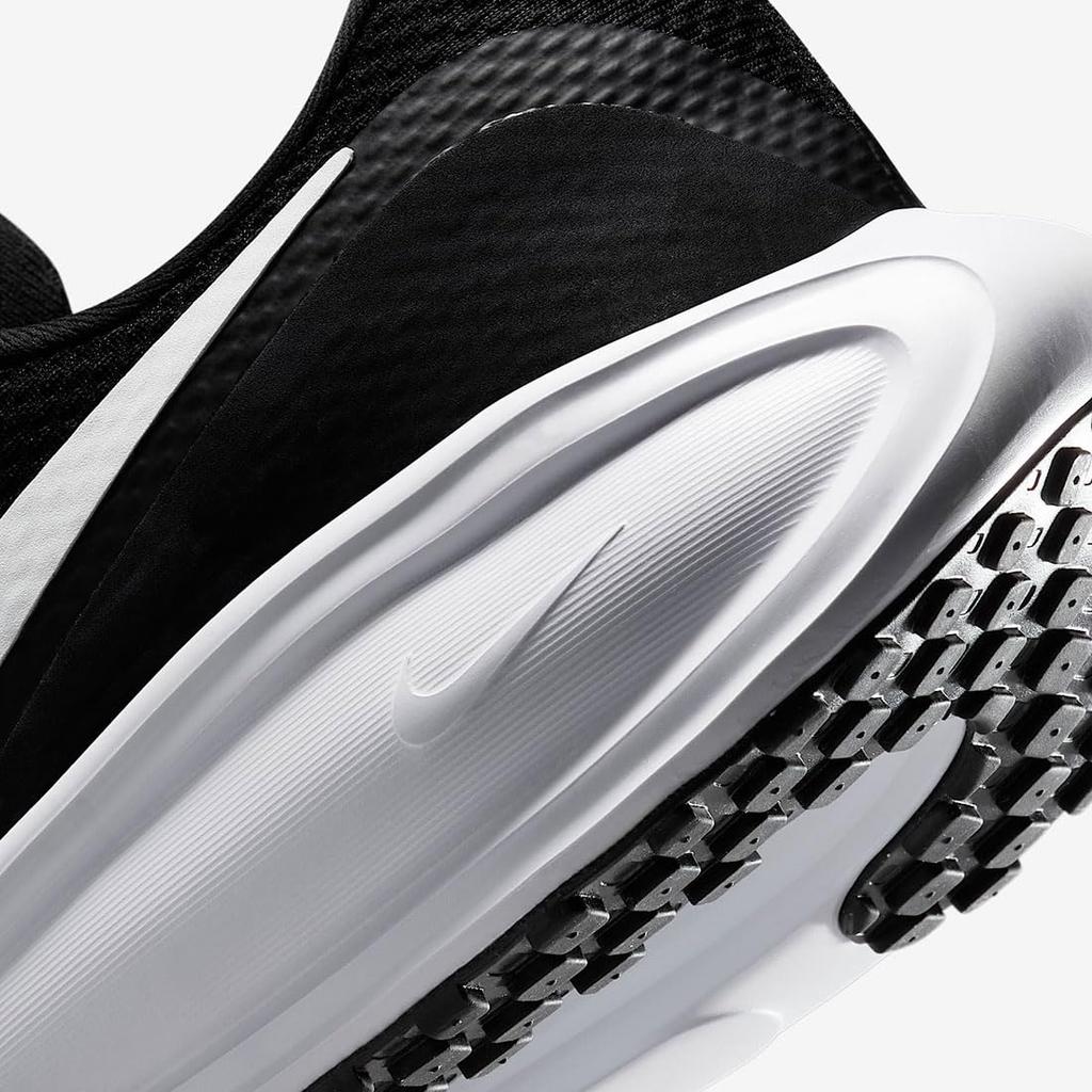 Nike Revolution 8 Size Wide, Black/Black/White, HQ1996-001, 25.5cm