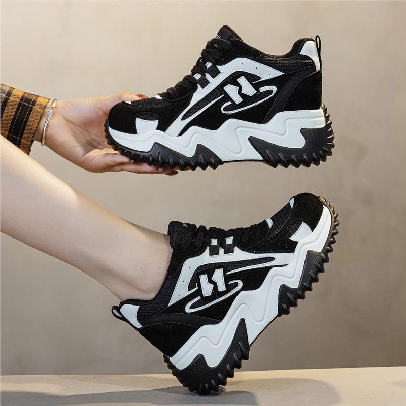 Women's shoes are comfortable and not tired. Women's spring and autumn new versatile platform muffin shoes casual shoes