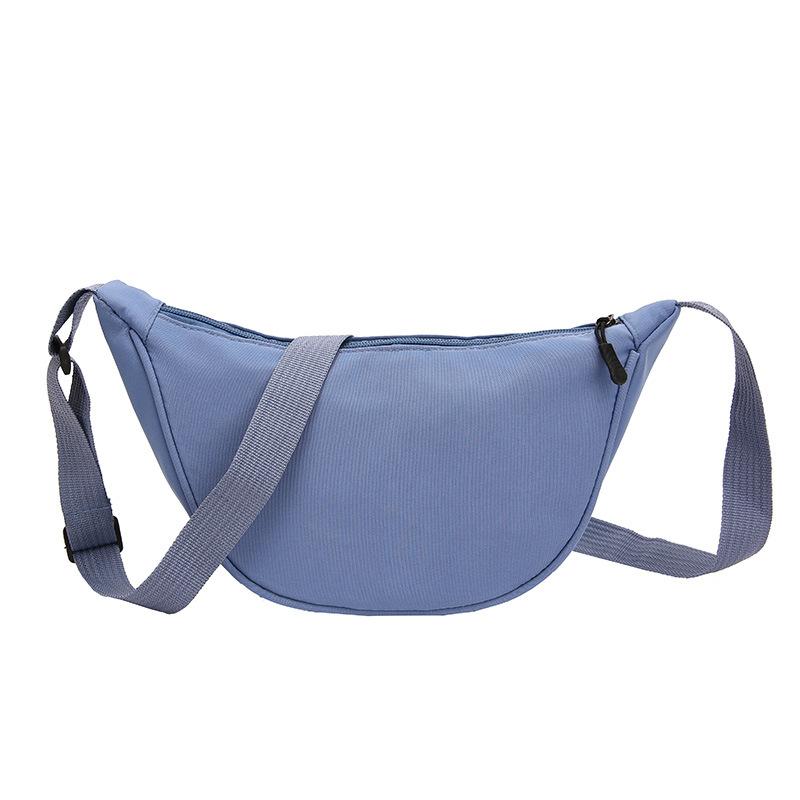 Nylon Messenger Bag Women's 2025 New Trendy Dumpling Bag Lightweight Small Satchel Versatile Underarm Bag Shoulder Canvas Bag