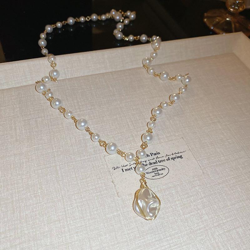 Französische mehrlagige Perlen-Schlüsselbeinkette - Luxuriöses, modisches und vielseitiges Design für Frauen