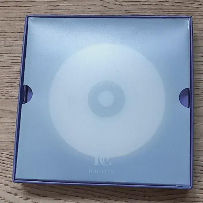 

Ichillin Mini 1st Album