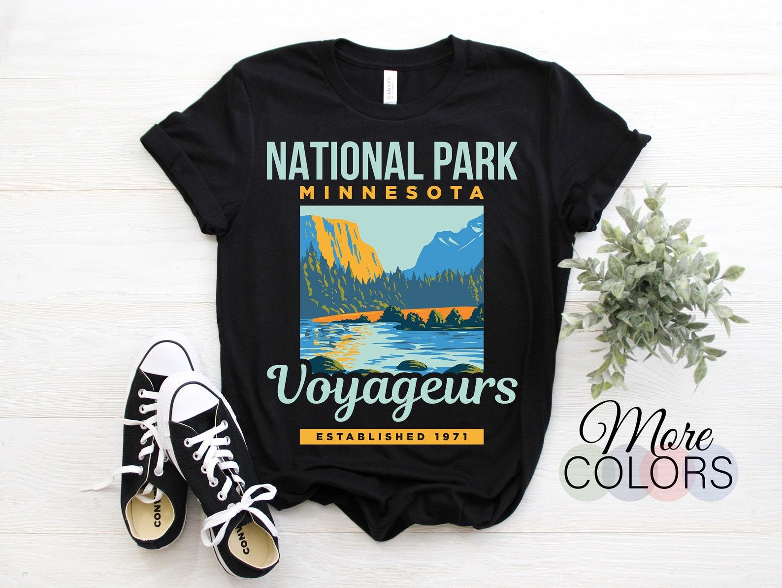 Voyageurs National Park US Vintage T-Shirt, USA Minnesota Parks Lover Gifts, Adventure Outdoors, Camping Hiking Travel Souvenirs Present, 140